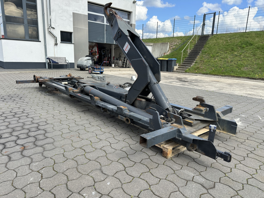 Hook lift truck Palfinger PALIFT T 20Schub   Knick Abrollkipper