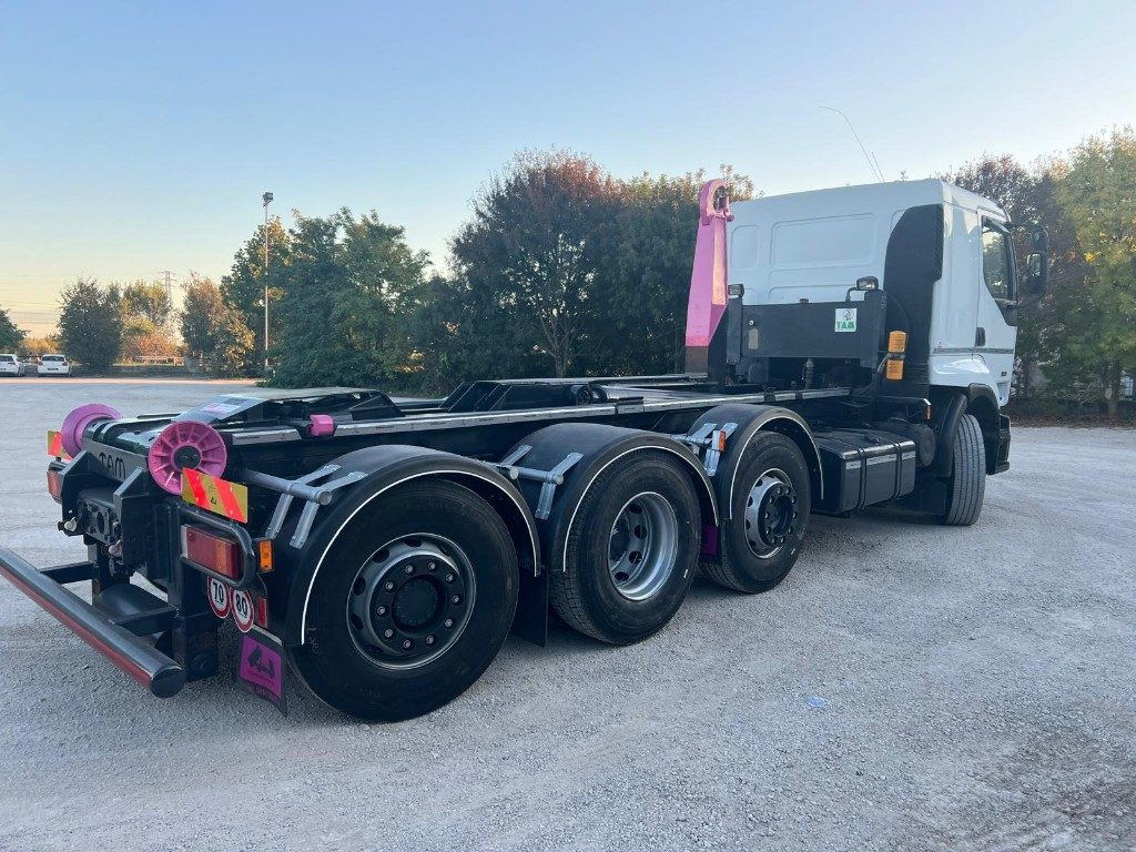 Hook lift truck RENAULT 420 USATO SCARRABILE 8X2