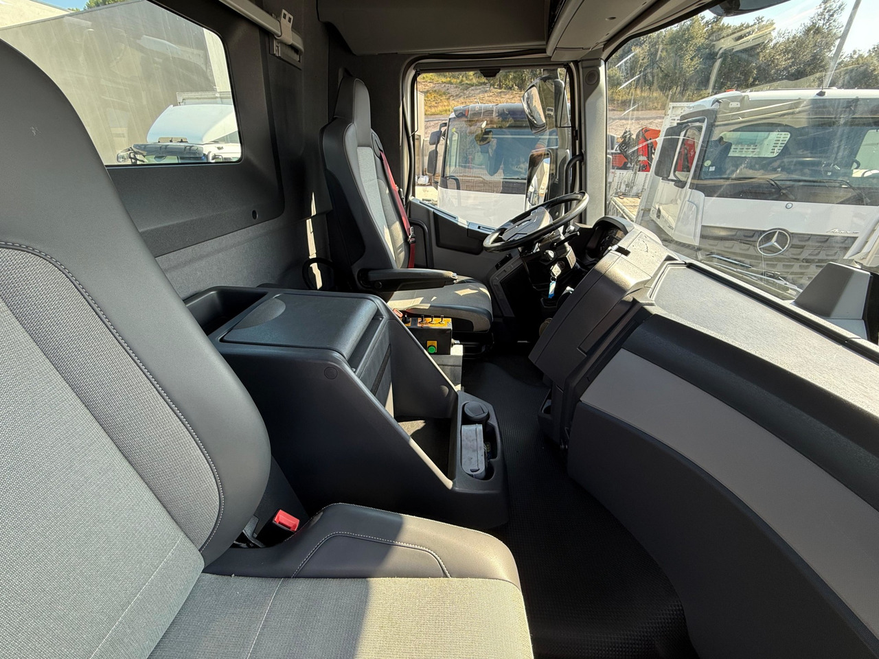 Hook lift truck RENAULT C430 TI E6 (Hook)