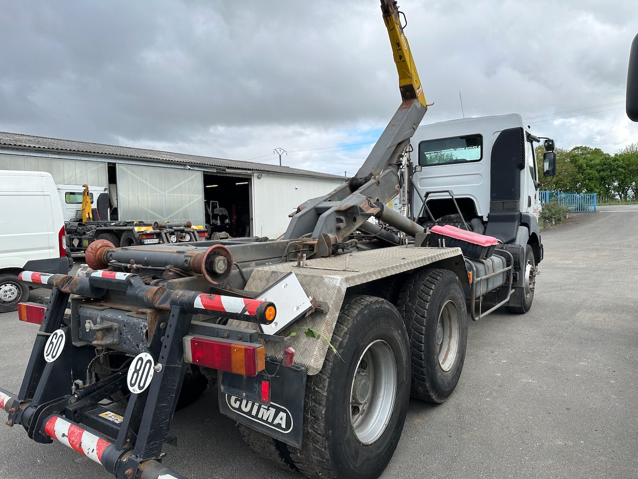 Hook lift truck RENAULT KERAX 370 DCI