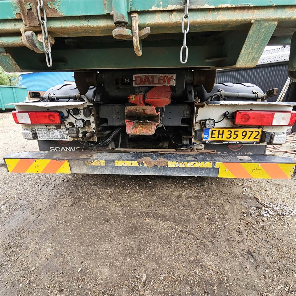 Hook lift truck Renault D 26 Wide