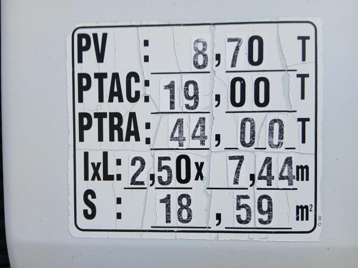 Hook lift truck Renault Kerax 270 DCI