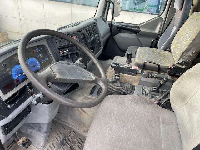 Hook lift truck Renault Kerax 270 DCI