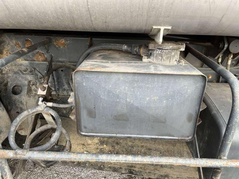 Hook lift truck Renault PREMIUM 370-26 AVEC BOUILLE ACMAR