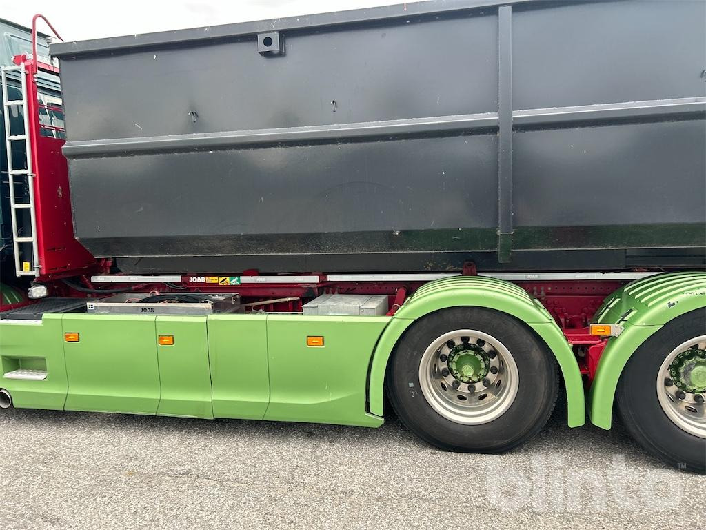 Hook lift truck SCANIA