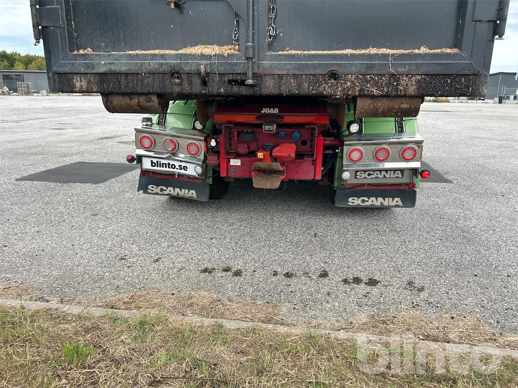 Hook lift truck SCANIA