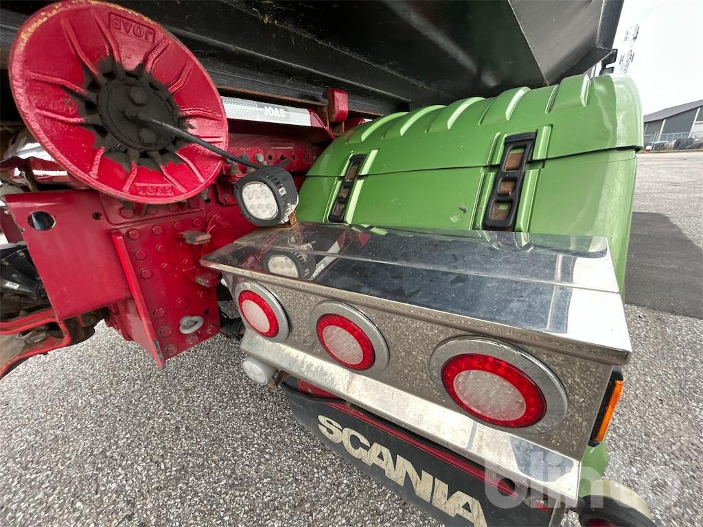 Hook lift truck SCANIA