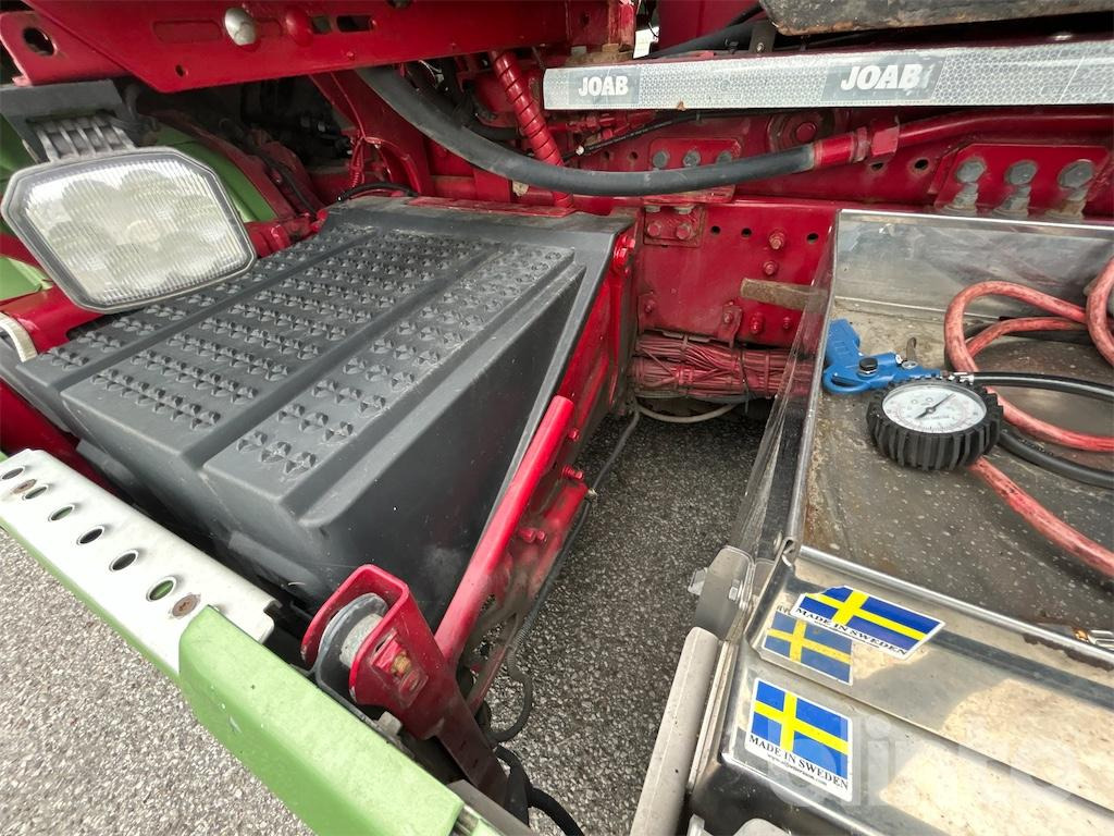 Hook lift truck SCANIA