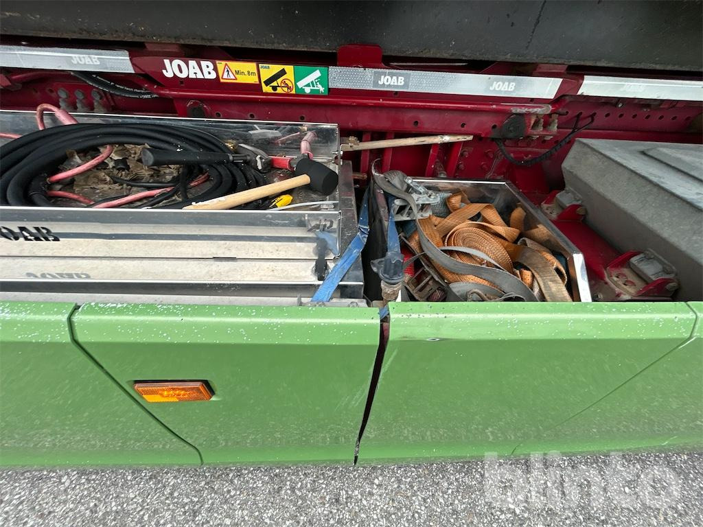 Hook lift truck SCANIA