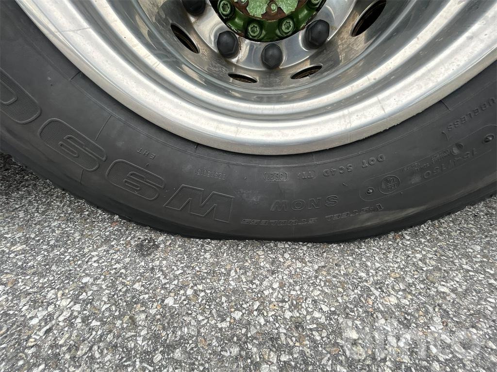 Hook lift truck SCANIA