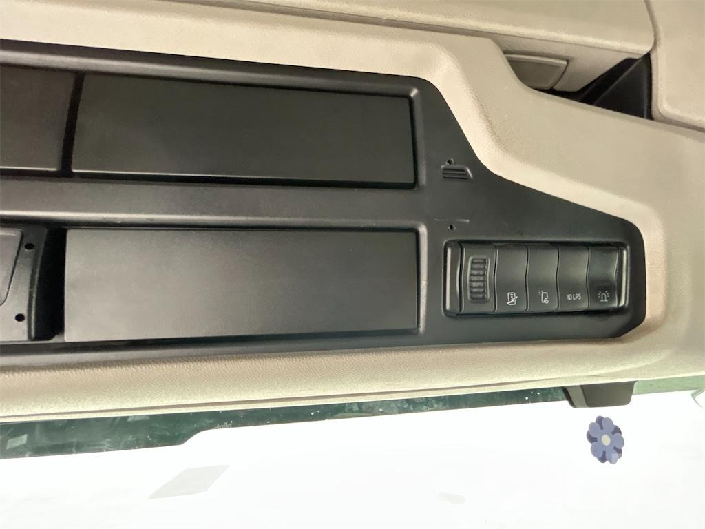 Hook lift truck SCANIA