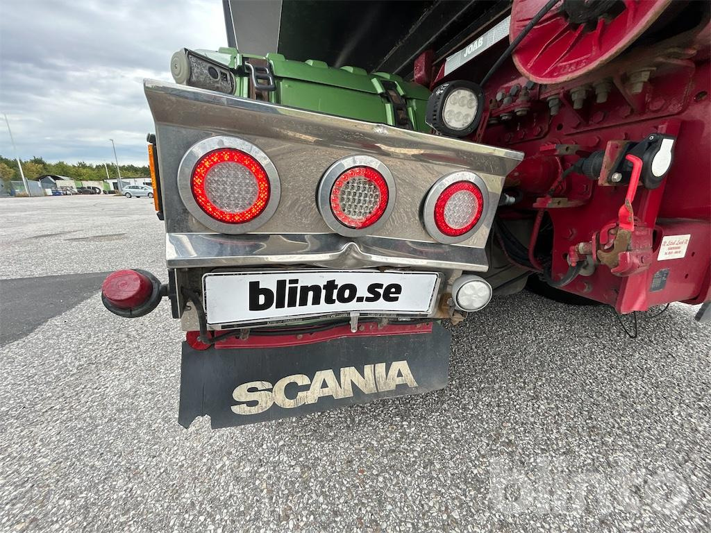 Hook lift truck SCANIA