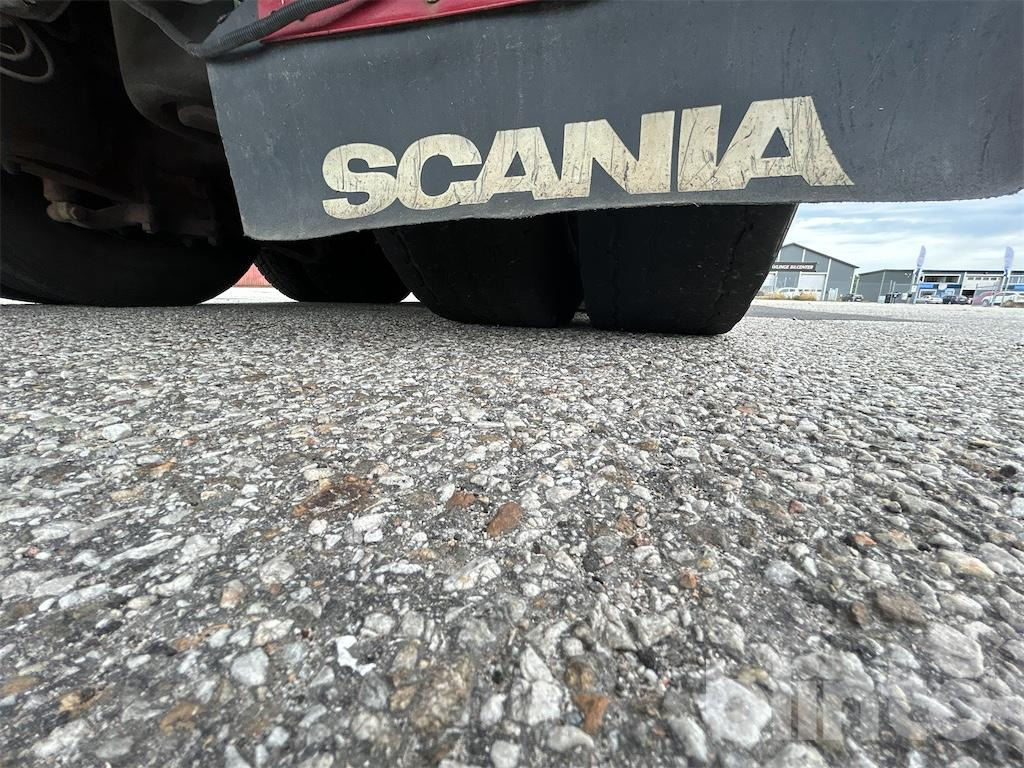 Hook lift truck SCANIA