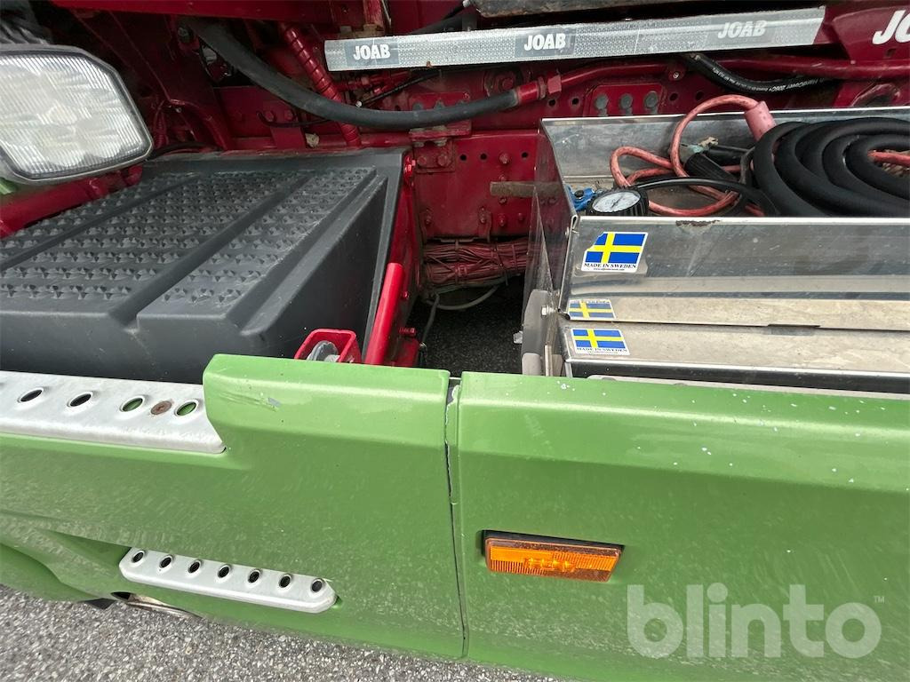 Hook lift truck SCANIA