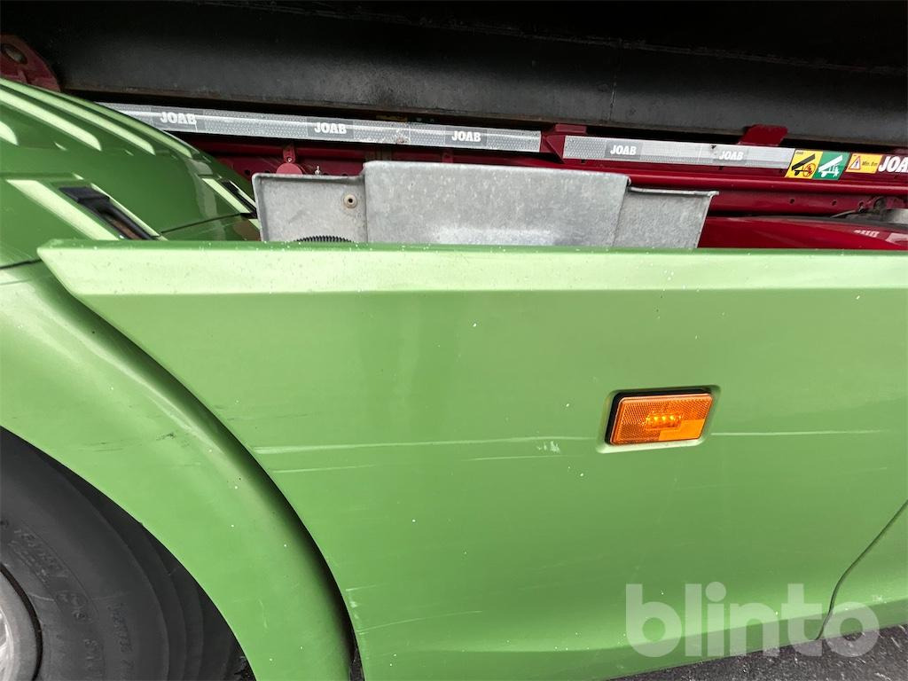 Hook lift truck SCANIA