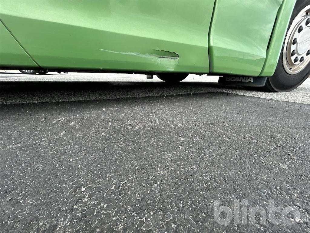 Hook lift truck SCANIA