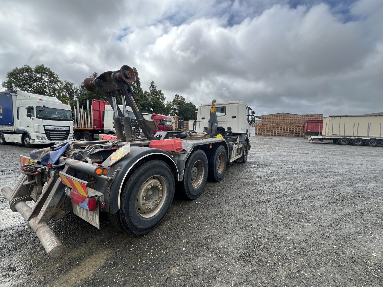 Hook lift truck SCANIA 8x4