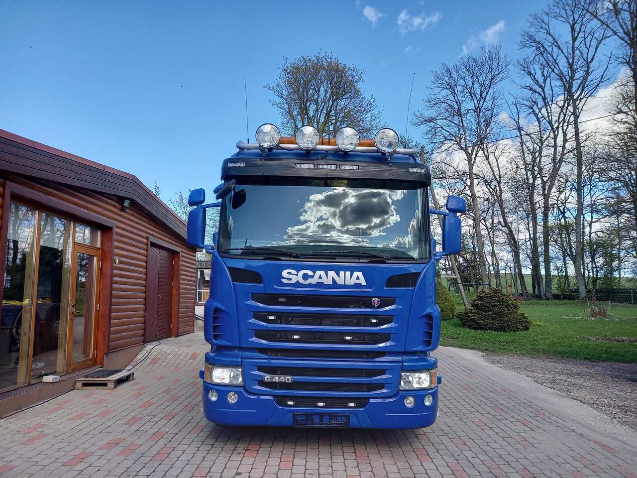 Hook lift truck SCANIA G440, 8x4, GROSS WEIGHT 36000 KG.