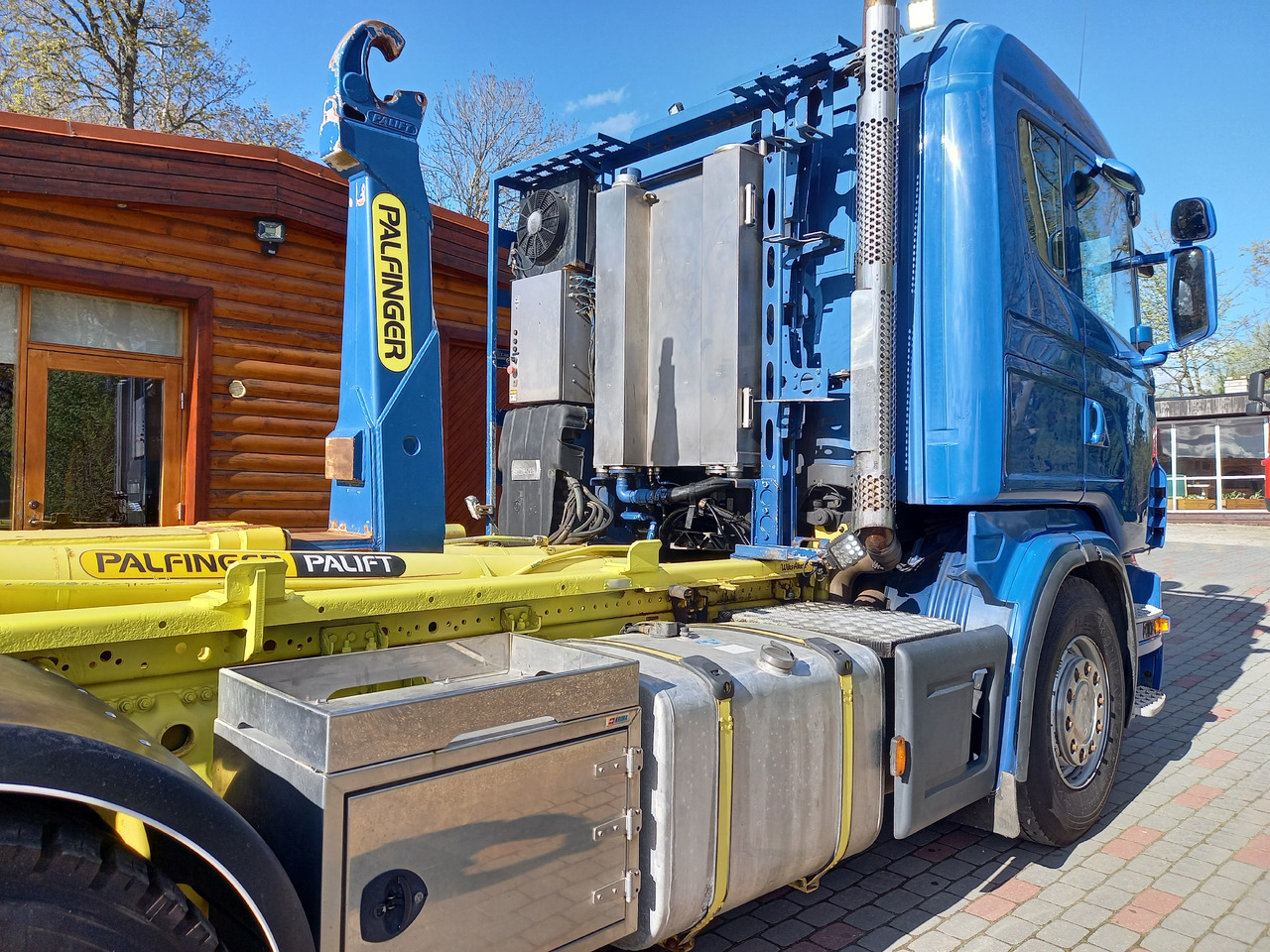 Hook lift truck SCANIA G440, 8x4, GROSS WEIGHT 36000 KG.