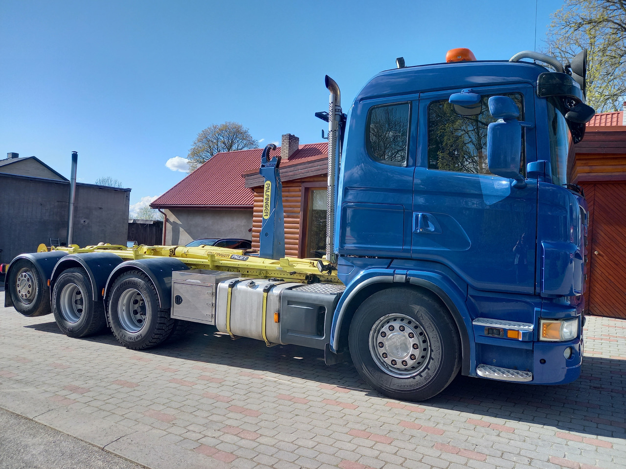 Hook lift truck SCANIA G440, 8x4, GROSS WEIGHT 36000 KG.
