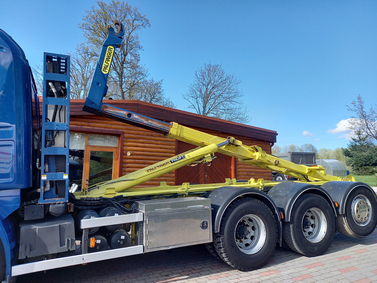 Hook lift truck SCANIA G440, 8x4, GROSS WEIGHT 36000 KG.