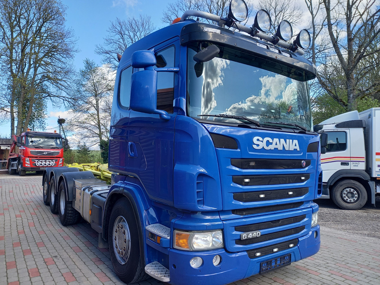 Hook lift truck SCANIA G440, 8x4, GROSS WEIGHT 36000 KG.