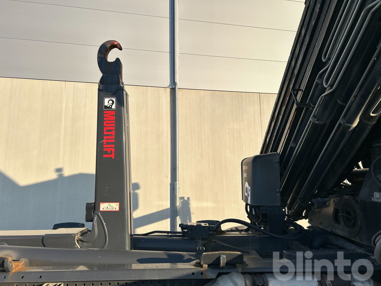 Hook lift truck SCANIA G450 CB 8X8 EHZ med HIAB 288 E-6 Kran