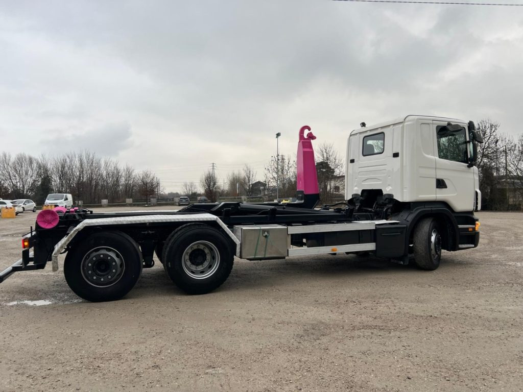 Hook lift truck SCANIA R380 SCARRABILE