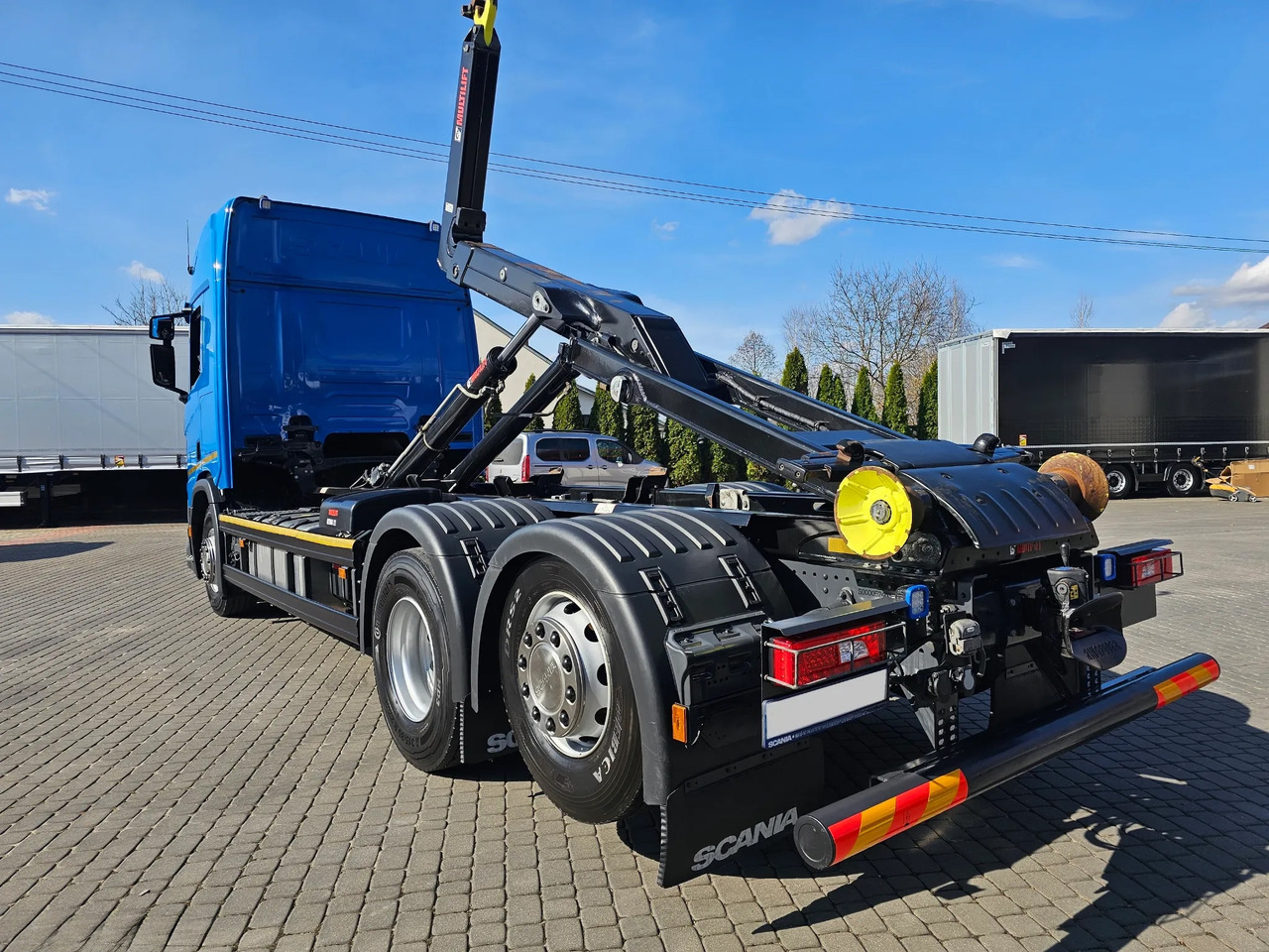 Hook lift truck SCANIA R450