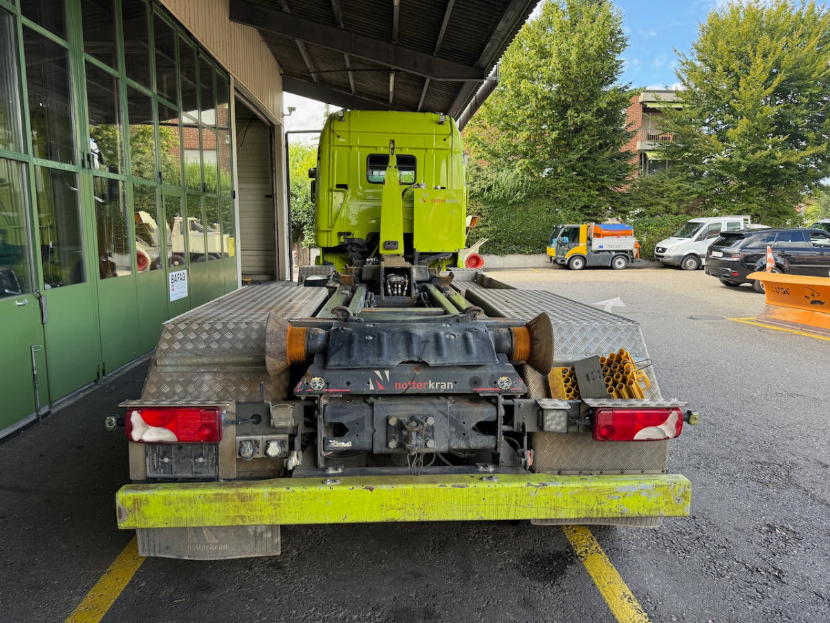 Hook lift truck SCANIA R490     8x4