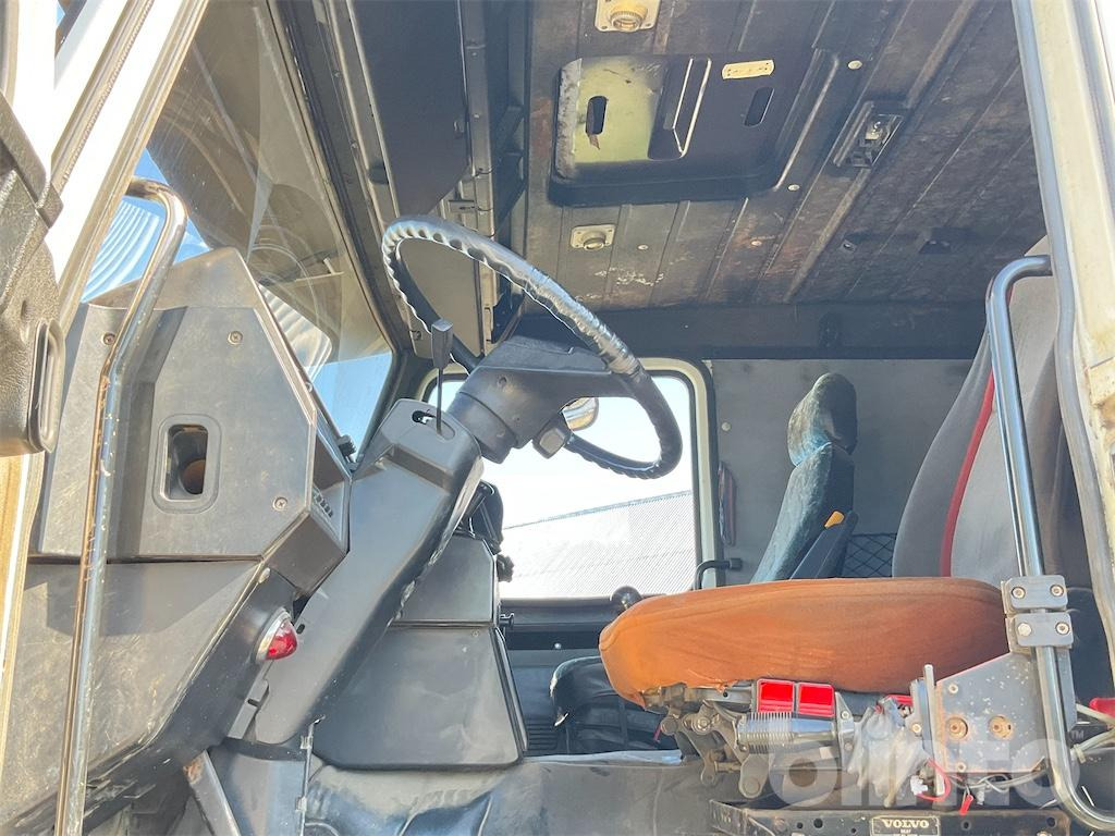 Hook lift truck SCANIA R 142 H 6X2 46