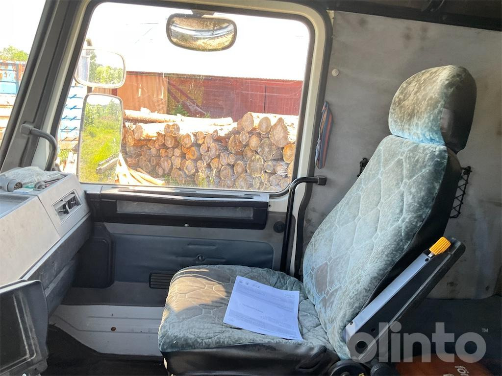 Hook lift truck SCANIA R 142 H 6X2 46