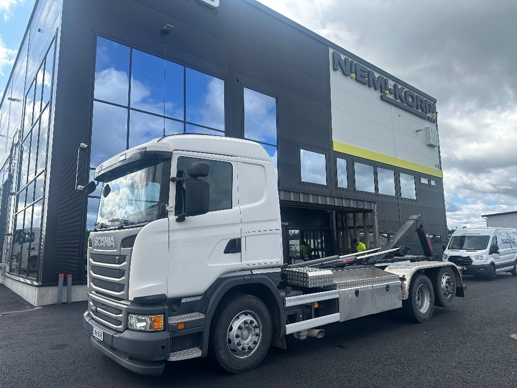Hook lift truck Scania G450 6x2*4