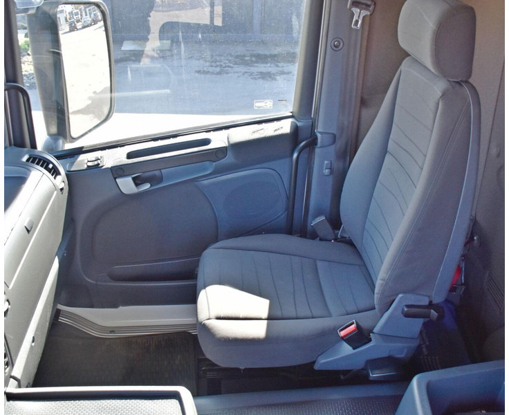 Hook lift truck Scania G 440