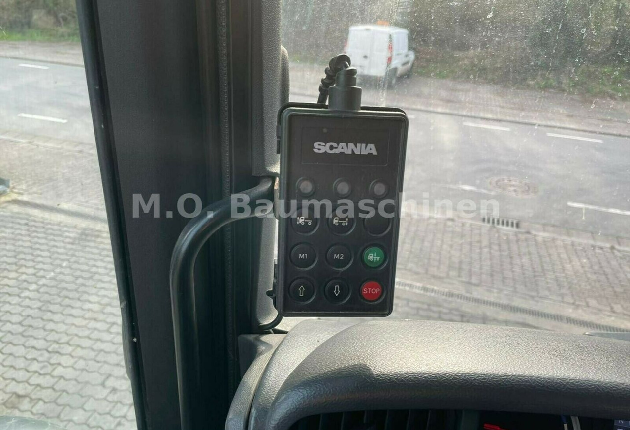 Hook lift truck Scania G 440 LB