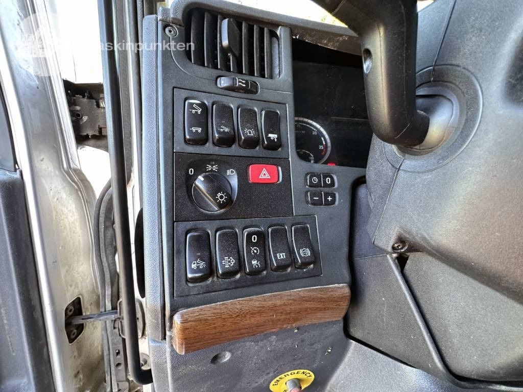 Hook lift truck Scania G 490