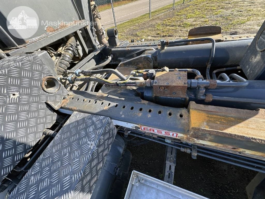 Hook lift truck Scania G 490