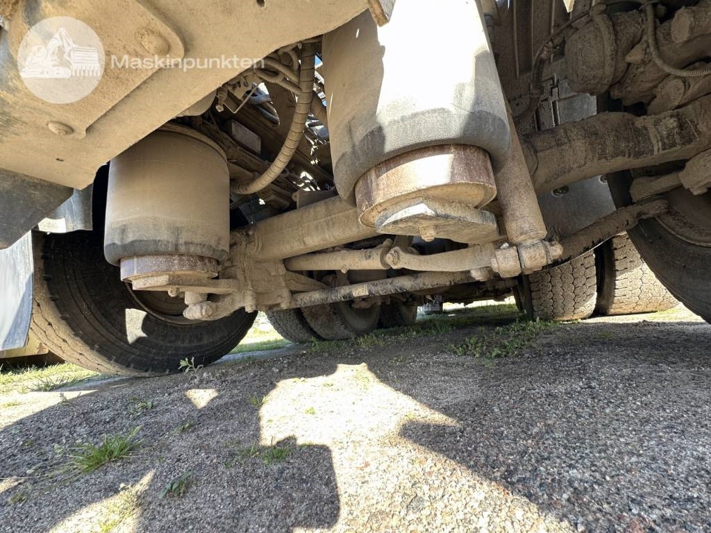 Hook lift truck Scania G 490