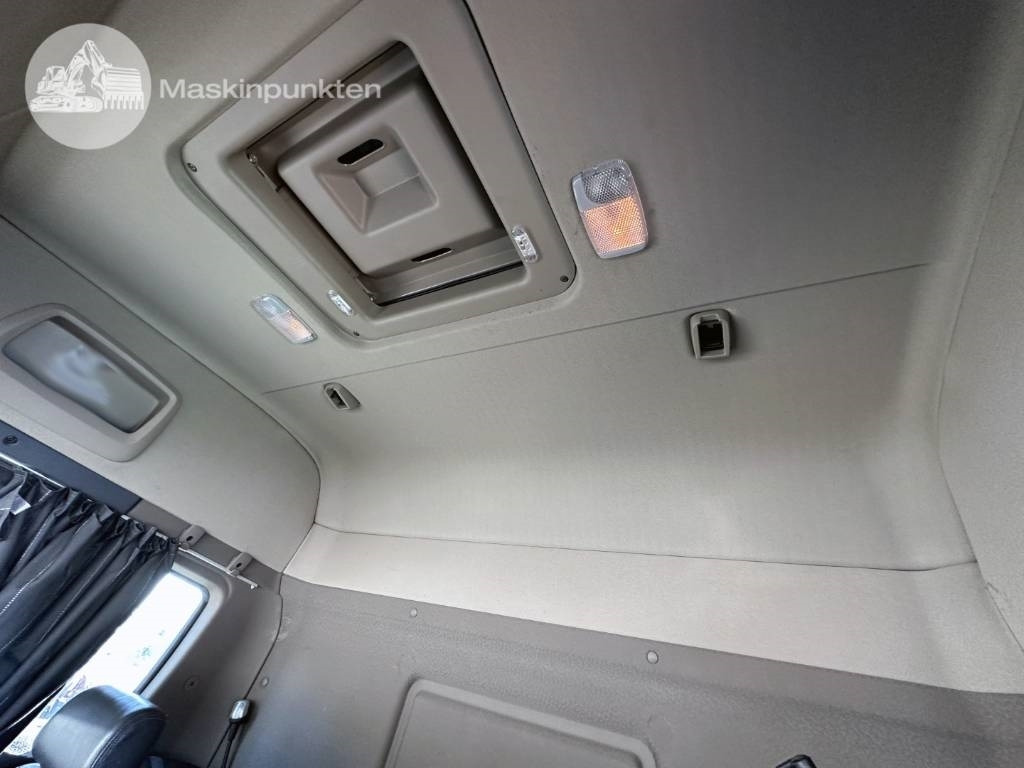 Hook lift truck Scania G 490