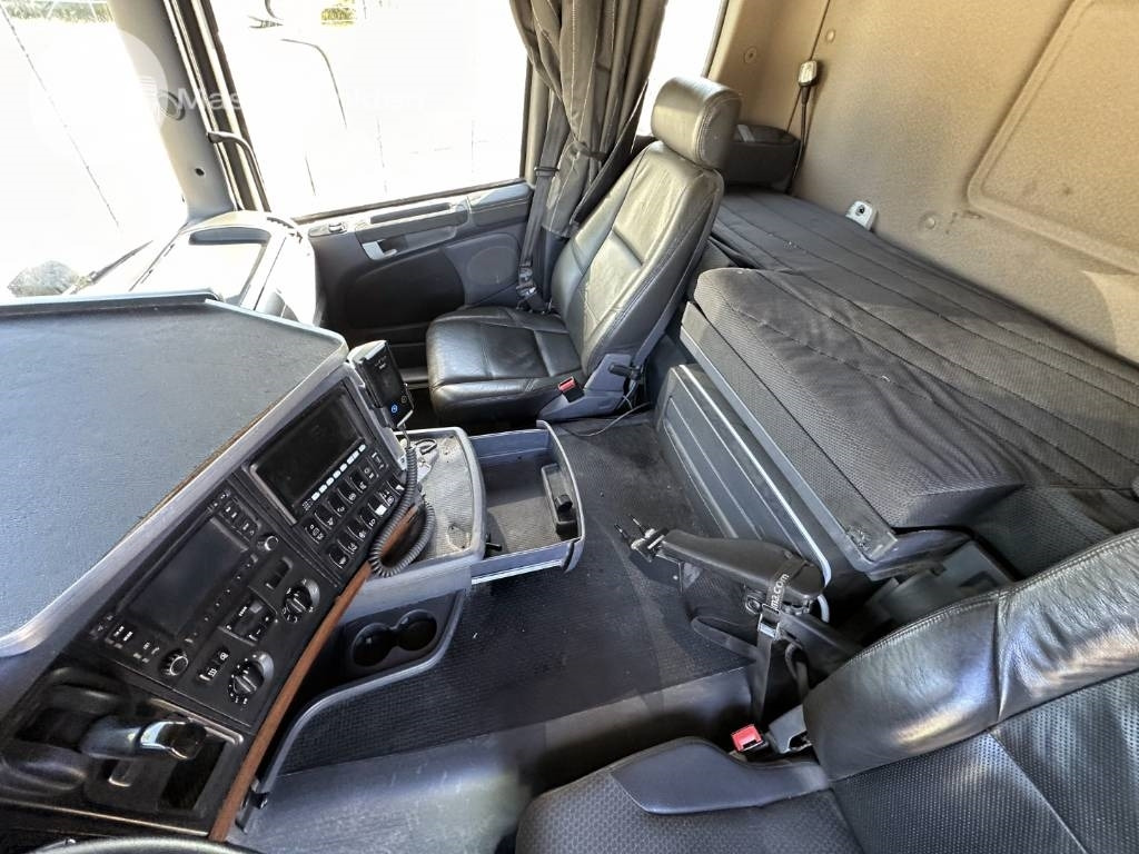 Hook lift truck Scania G 490