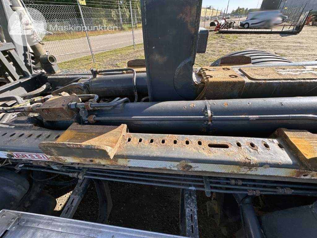 Hook lift truck Scania G 490