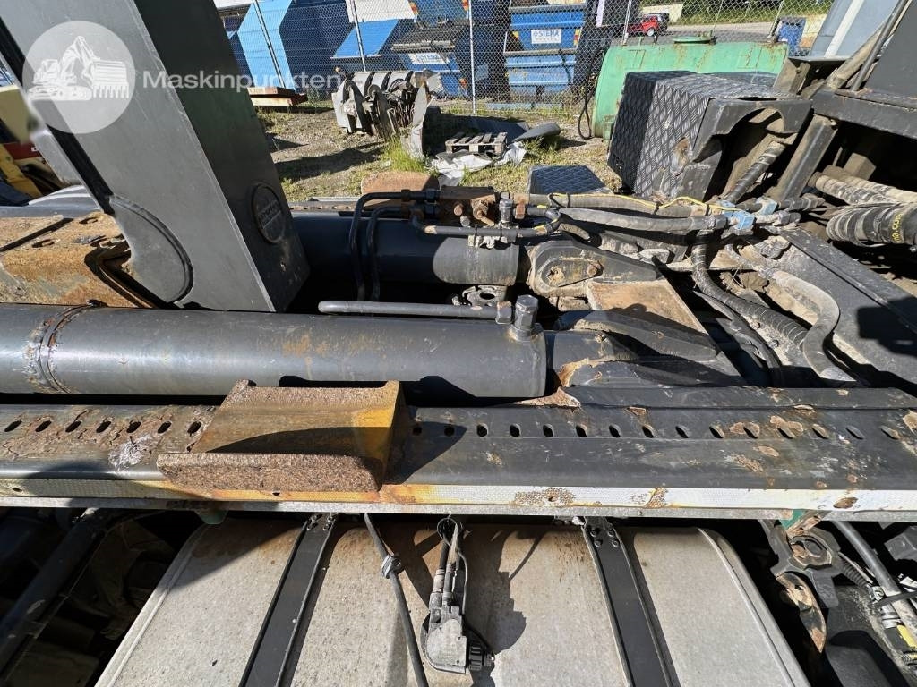 Hook lift truck Scania G 490