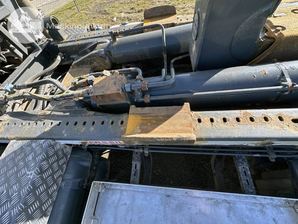 Hook lift truck Scania G 490