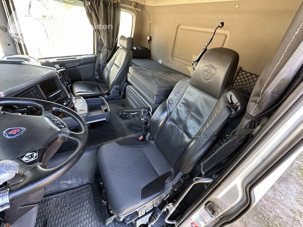 Hook lift truck Scania G 490