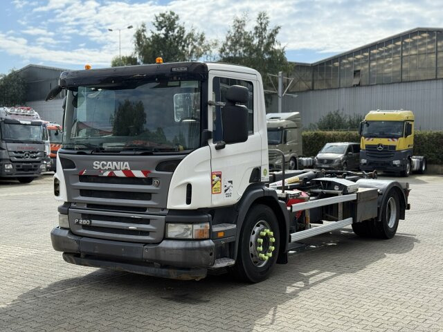 Hook lift truck Scania P280 4x2 Abrollkipper Palfinger Knickhaken T15A