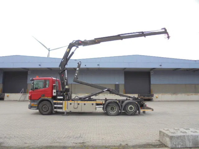 Hook lift truck Scania P400 6X2