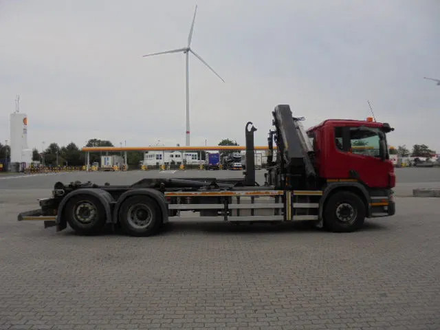Hook lift truck Scania P400 6X2