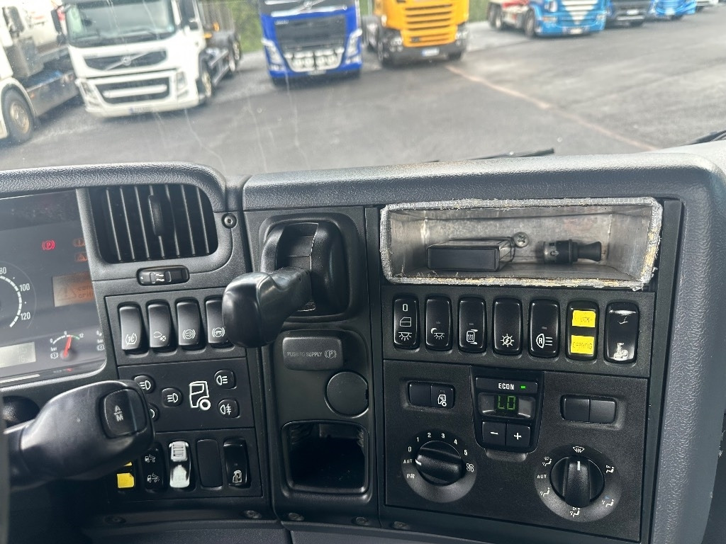 Hook lift truck Scania P420 6x2*4