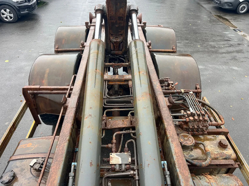 Hook lift truck Scania P420 Belgian truck**205.000km**Retarder full steel**