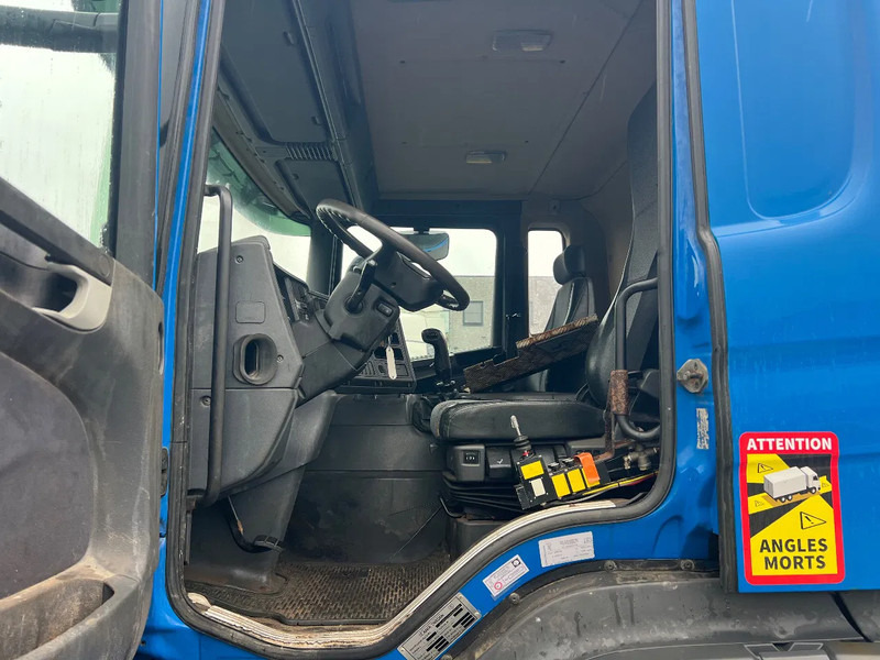 Hook lift truck Scania P420 Belgian truck**205.000km**Retarder full steel**